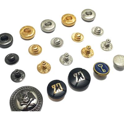 China Custom Viable Metal Brass Gold Paint Clothing Snaps Military Press Stud Buttons For Jackets for sale