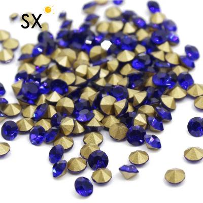 China Wholesale High Quality Rhinestone Pointback Pointback Crystal Ab Rhinestone Bulk Glass Pointback For Clothing for sale