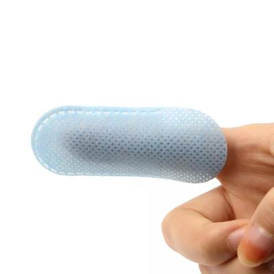 China Pet Teeth Cleaning Pet Finger Cloths For Teeth Cleaning Finger Wipes Oral Tartar Finger Cleaning Cloths for sale