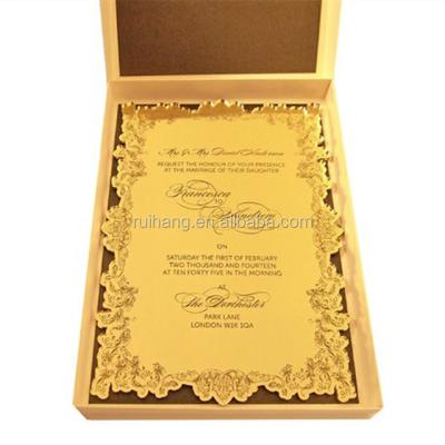 China China 2016 hot sale high quality gold mirrorred acrylic wedding invitations with loving silk screen printing for sale