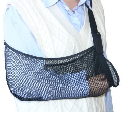 China Medical Breathable Customized Rehabilitation Center Orthepedic Arm Sling For Shoulder for sale