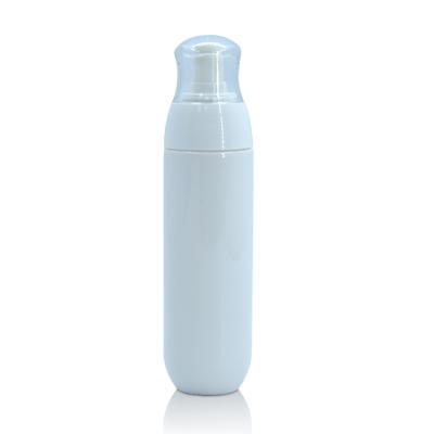 China Cosmetic Packaging 200ml Refillable Fine Mist Spray Bottles For Perfume PETG Plastic Packaging for sale