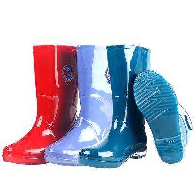 China Printed Rain Boot Men Women 9 Sprinkle Inflatable Water Boot Walking Shoes Inflatable Water Boot Rain Boot for sale