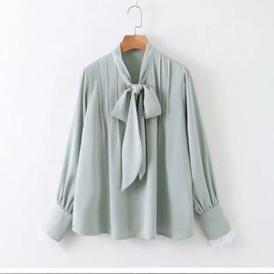 China Fashion Design Regular Wear Regular Wear Women Mulberry Silk Light Mulberry Silk Green Blouse Tops for sale