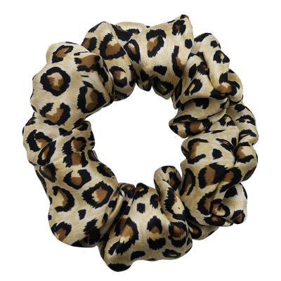 China Mulberry high quality satin print elastic girls hair decoration fashion silk scrunchie for girls for sale