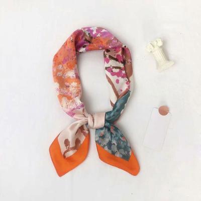 China Luxury Fashion 100% Japan And Korean Style 70x70cm Women Polyester Scarf Printing Soft Satin Square Scarf for sale