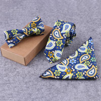 China Custom Cotton and Gift Box Cotton Canvas Classic Paisley Print Bow Tie Pocket Square Tie Squares for Men for sale