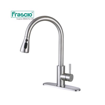 China High Quality Metered Faucets Frascio cUPC Kitchen Faucet With Pull Down Sprayer Pull Out 304 Stainless Steel Kitchen Faucet Kitchen Faucet for sale