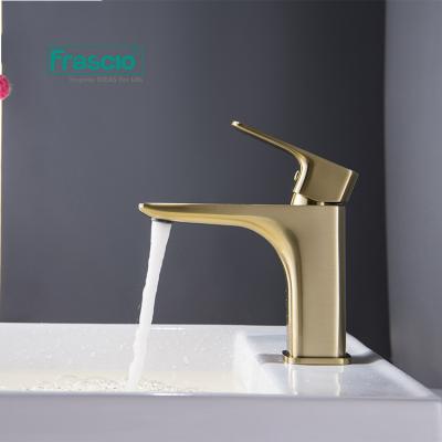 China Brass Metered Faucets Frascio Body Bathroom Pull Down Faucets With Certificates For House Or Hotel Bathroom Sink Faucet High End Gold Wallmount for sale