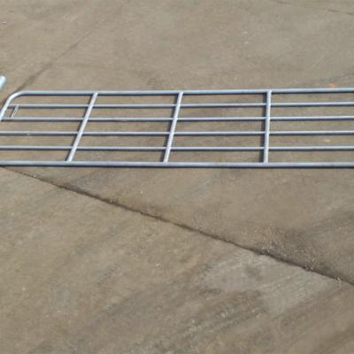 China Easily Compiled Wholesale Galvanized Dairy Cow Farm Gate Base Track Designs For Sale for sale