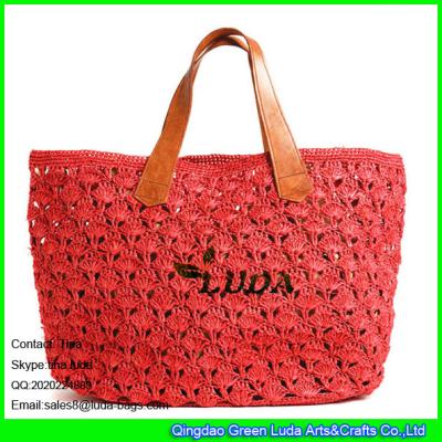 China LUDA raffia straw woven shopping bag red beach straw sea shoulder bag for sale