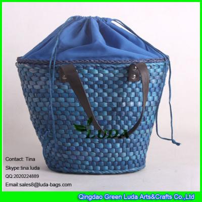 China LUDA top closure straw totes navy blue cornhusk straw designer beach bags for sale