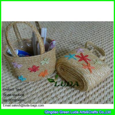 China LDMC-013 fashion kids beach bags handmade embroidery star wheat straw handbags for sale