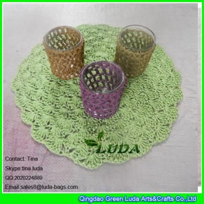 China LDTM-040 green paper straw placemat round floral decorative table placemat for sale