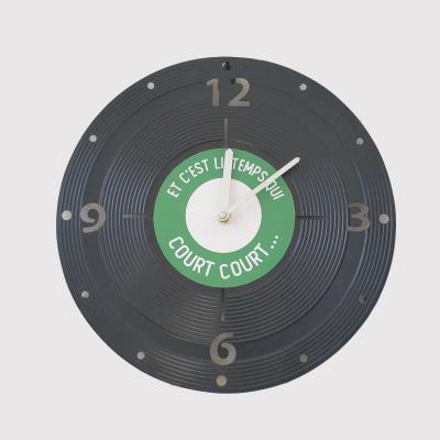 China Vinyl Record Radio Handmade Home Decor Wall Clock Metal Modern Decorative Wall Clock for sale