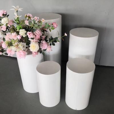 China Acrylic Wedding Props Window Cylindrical Creative Table Decoration Acrylic Dessert Cylinder for sale