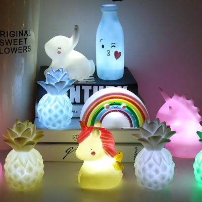 China Cute Crescent Moon Cloud Star Night New Design Vinyl Battery Cable Button Lights Lamps for Baby Bedroom for sale