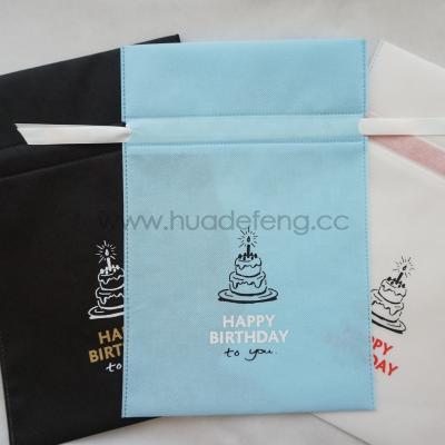 China Birthday Party Disposable Blue Color Package Drawstring Present Nonwoven Gift Bag Pouch for sale