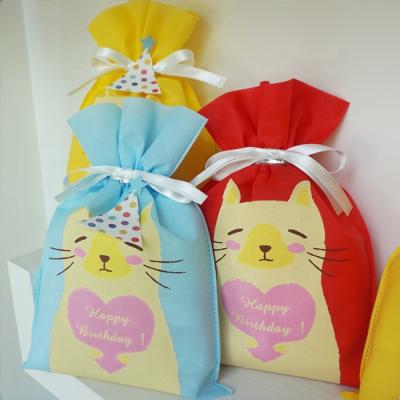 China Popular Party Gift Wrapping Gift Bag Happy Birthday Goodie Bag Ideas Plastic Bags for sale