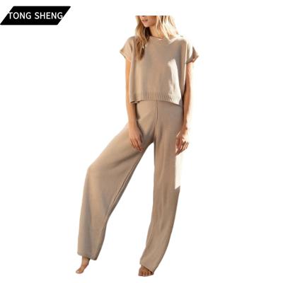 China Luxury Anti-wrinkle Ladies Pullover Cashmere Sweater Pants Set Sheer Cashmere Tank Top And Pant Set for sale