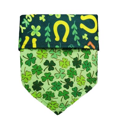 China Colorful Bow Tie Collar Christmas Dog Bandana Triangle Dog Cotton Pattern Stocked Head Scarves for sale