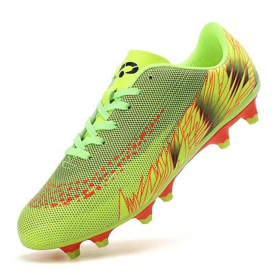 China New Durable 2022 Outdoor Sports Shoes Comfortable Children's Shoes Anti-skid Wear-resistant Football Shoes for sale