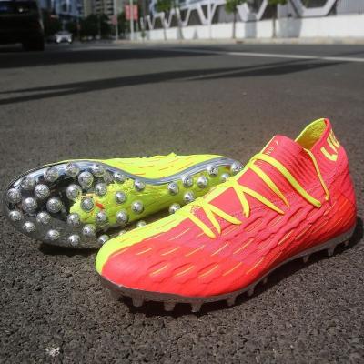 China Durable Hot Selling Good Quality Wholesale Professional Football Mens Soccer Shoes for sale