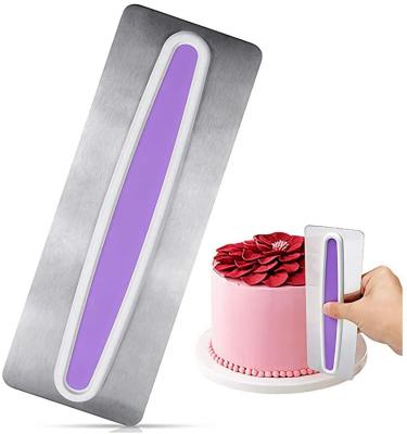 China 2020 Luxurious Cake Scraper, Stainless Steel Cake Smoother Cake Icing Smoother Comb 9 Inch Patterned Edge Decorating Comb for sale