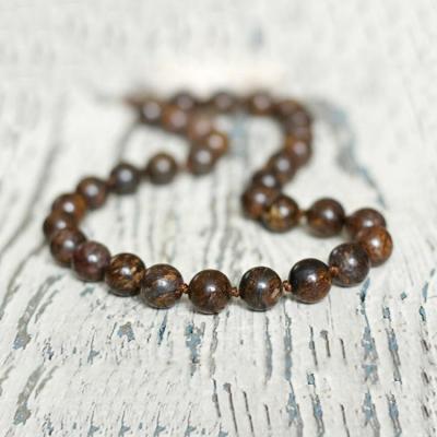 China Fashion 10mm CLASSIC Natural Stone Beads Necklace Designs 45cm Long Knotted Men Necklace for sale