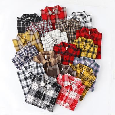 China Fashion QUICK DRY Summer Women's Outwear Long Plaid Sheath Loose Women's Chic Casual Shirts for sale