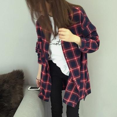 China Women's Anti-Shrink Autumn Long Sleeve Oversize Vintage Plaid Shirts Button Up Plus Size Women's Blouses and Shirts for sale