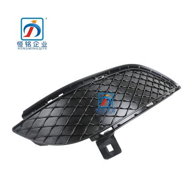 China W246 Luxury Black Plastic Front Bumper Grill Air Vent Duct For B Class 2468851522 for sale