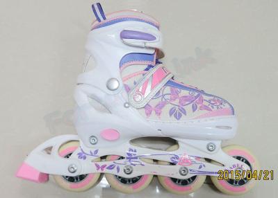 Chine Les patins de glace blancs de filles d'enfants de sécurité/4 roulent l'équipement de patinage de vitesse intégrée à vendre