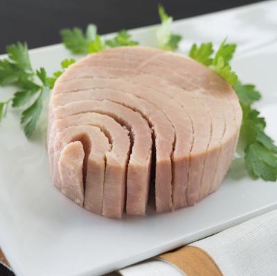 China Low Price Canned High Quality Canned Tuna In Vegetable Oil 100% White Meat Solids Skipjack Fish for sale