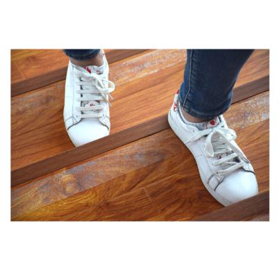 Cina Free Samples Waterproof Grab Safety Waterproof Anti Slip Staircase Clear Stickers in vendita