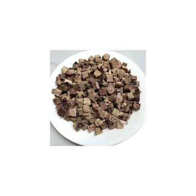 China Stocked Hot Sale Low Price Treat Snacks Pet High Quality Dried Meat Chicken Cubes Freeze Dried Cat Food for sale