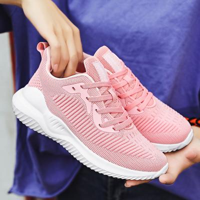 China New Lightweight Soft Sole Shoes Light All-match Running Shoes for sale