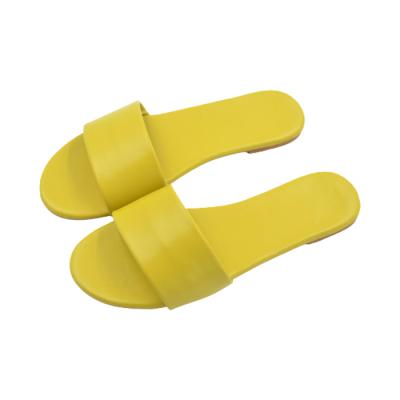 China Fashion trend simple yellow ladies slippers wholesale flat slippers for ladies summer fashion style for sale