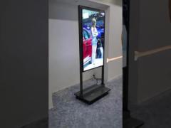 1920x1080DPI 55in Floor Standing Digital Signage 500cd/m2