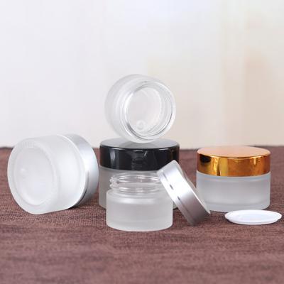 China Eco-Friendly High Quality Eco-Friendly Empty Glass Custom Private Label Reusable Containers For Lip Scrub Jars Wholesale for sale