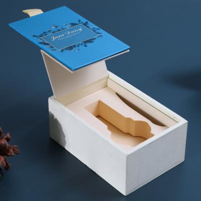 China Handmade High End Customization Form Perfume Sample Paper Packaging Box For Perfume Bottles for sale