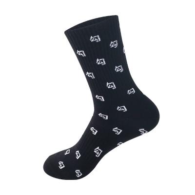 China Full Checks Breathable Sports Cotton Candy Color Skateboard Crew Socks for sale