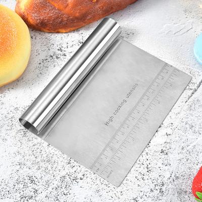 China Stocked Home Kitchen Non Handle Handle Cutter Metal Scraper Multipurpose Dough Scraper for sale