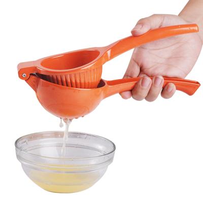 China Stored Detachable Hand Press Lemon Aluminum Squeezer Lime Fruit Squeezer Tools for sale