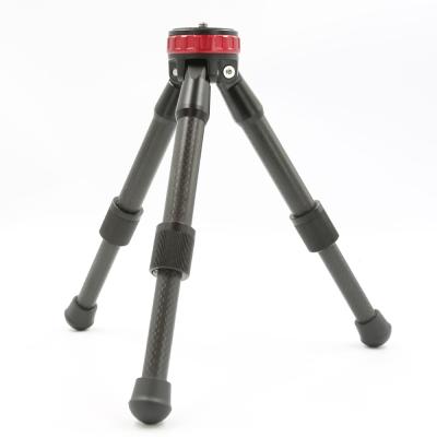 China PORTABLE High Quality Carbon Fiber Handheld Tripod Desktop Mount for Phone and Dslr Camera for sale