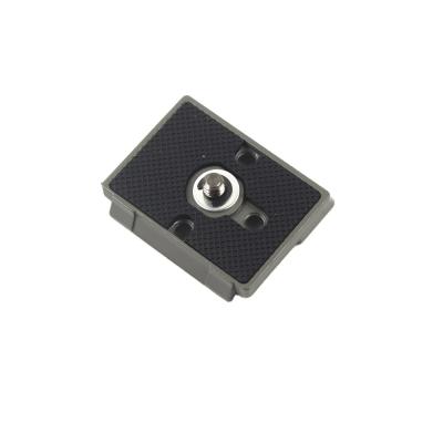 China Accessories Zinc Alloy Tripod Camera Mount Quick Release Main Support Plate for sale