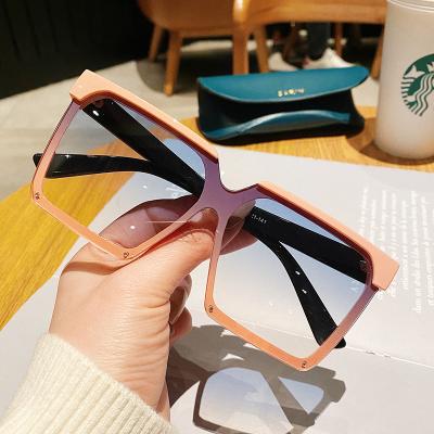 China Trendy Sunglasses 2021 Fashion Sun Glasses Shades Men Women Big Custom Colorful Oversized Plastic Square Frame Fashion Sun Glasses for sale