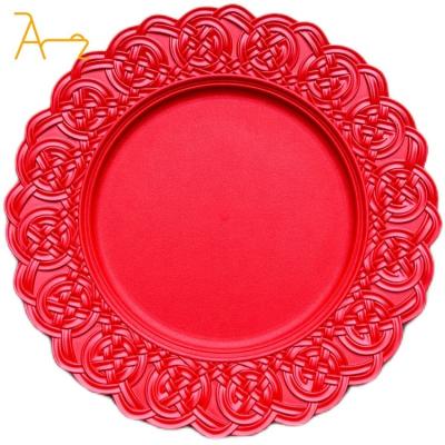 China Sustainable 13 Inch Round Reusable Luxury Gold Chargers Wedding Plates Banquet Table Decoration Golden Silver Plastic Charger Plate for sale