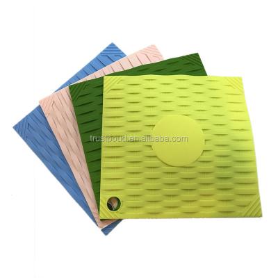 China Good Quality 17cm*16.5cm Durable OEM Silicone Anti-hot No Slip Place Mat for sale