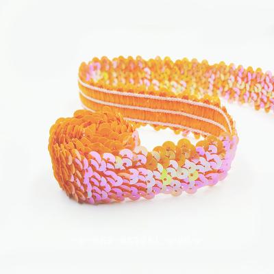 China Hot Selling Eco-friendly 3CM Eco-friendly Elastic Sequin Trim Ribbon Sequin Strap Wavy Home Decoration for sale